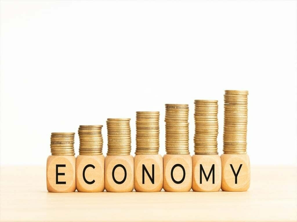 Why Five Years Plans Are Better Than Charter Of Economy? By Syed Nayyar Uddin